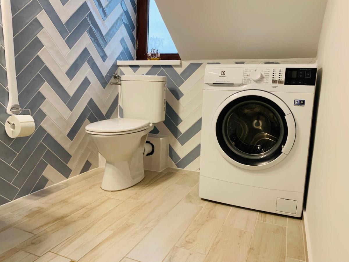 Szines Panorama Apartman Balatonlelle Ngoại thất bức ảnh