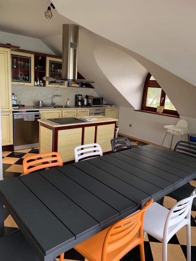 Szines Panorama Apartman Balatonlelle Ngoại thất bức ảnh